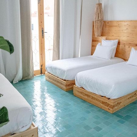 Blue Waves Boutique Hostel Tamraght Екстер'єр фото