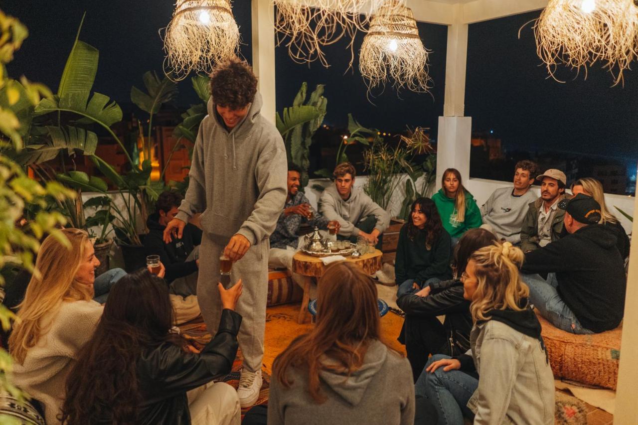 Blue Waves Boutique Hostel Tamraght Екстер'єр фото