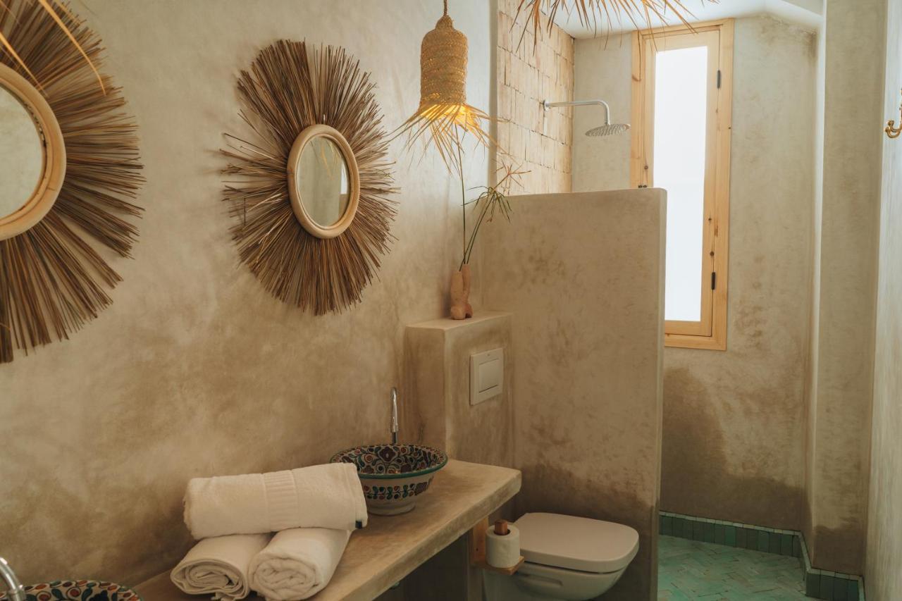 Blue Waves Boutique Hostel Tamraght Екстер'єр фото