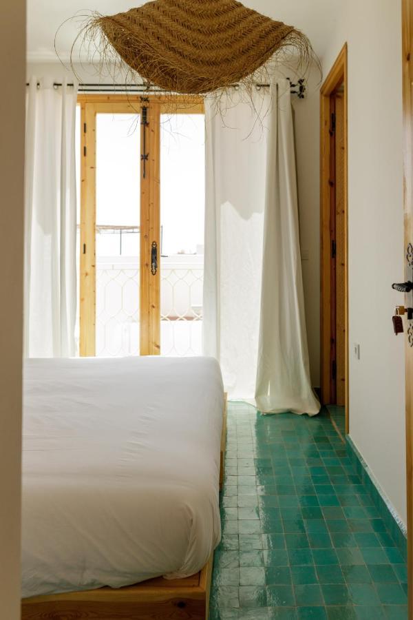 Blue Waves Boutique Hostel Tamraght Екстер'єр фото