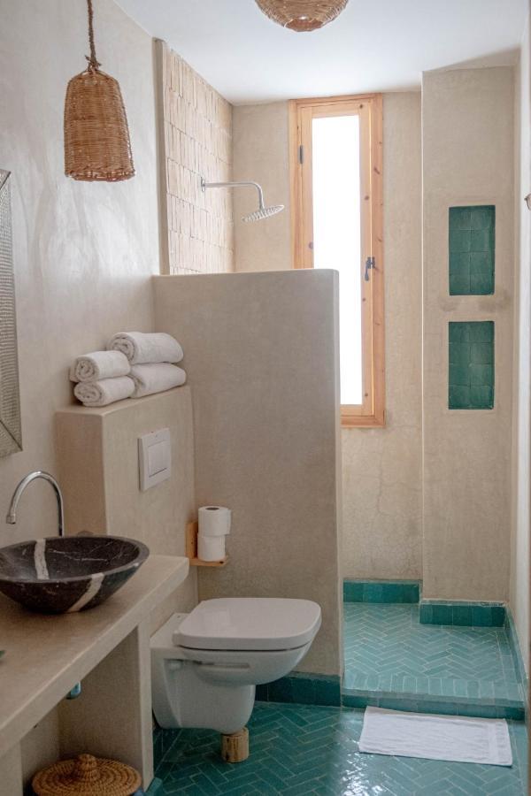 Blue Waves Boutique Hostel Tamraght Екстер'єр фото